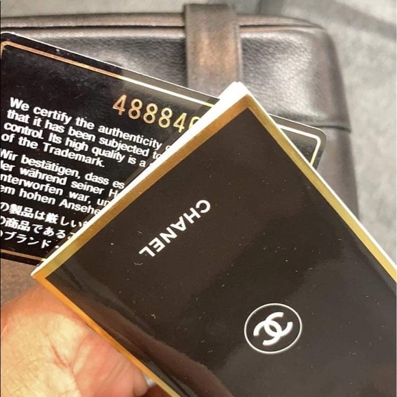 Chanel Tote chained bag in Caviar Leather (Excellent Condition) - Picture 4 of 11